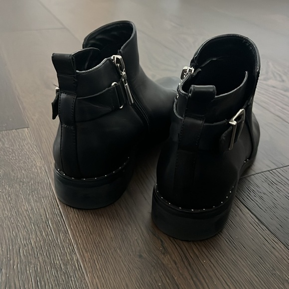 Steven by Steve Madden Chavi booties - Picture 3 of 7